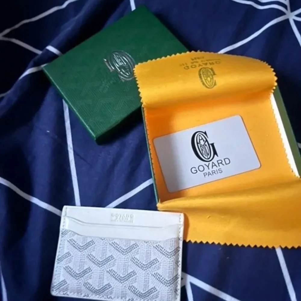 Goyard White and Gray Card Holder